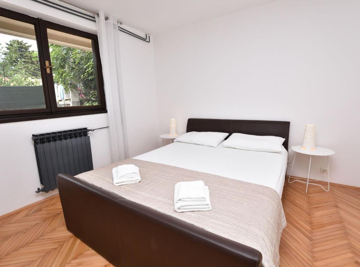 Apartment Ivan Primošten Esterno foto